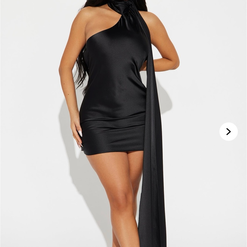 Elegant Black Halter Dress